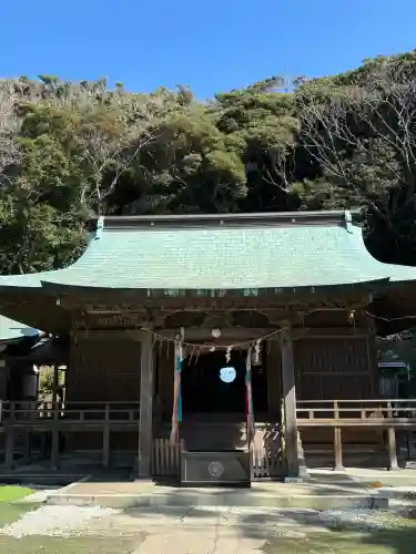 洲崎神社の{uncategorized: "未分類", other: "その他", undefined: "問題あり", building: "その他建物", grave: "お墓", sacred_gate: "鳥居", guardian: "狛犬", statue: "像", buddha: "仏像", history: "歴史", nature: "自然", garden: "庭園", animal: "動物", pagoda: "塔", temizu: "手水舎", mountain_gate: "山門・神門", sanctuary: "本殿・本堂", subordinate: "末社・摂社", art: "芸術", scenery: "景色", jizo: "地蔵", ema: "絵馬", goshuin: "御朱印", omikuji: "おみくじ", items: "授与品その他", amulet: "お守り", goshuincho: "御朱印帳", eats: "食事", festival: "お祭り", votive_dance: "神楽", shichigosan: "七五三参", wedding: "結婚式", experience: "体験その他", initially: "初詣", around: "周辺", anti_infection: "感染症対策"}