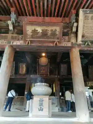 華厳寺の本殿・本堂