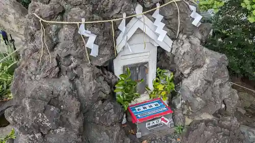 鳩森八幡神社の末社