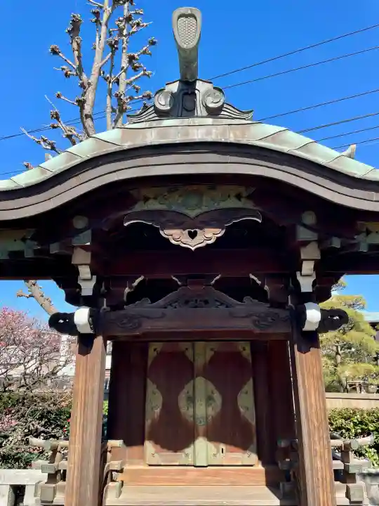 薭田神社の{uncategorized: "未分類", other: "その他", undefined: "問題あり", building: "その他建物", grave: "お墓", sacred_gate: "鳥居", guardian: "狛犬", statue: "像", buddha: "仏像", history: "歴史", nature: "自然", garden: "庭園", animal: "動物", pagoda: "塔", temizu: "手水舎", mountain_gate: "山門・神門", sanctuary: "本殿・本堂", subordinate: "末社・摂社", art: "芸術", scenery: "景色", jizo: "地蔵", ema: "絵馬", goshuin: "御朱印", omikuji: "おみくじ", items: "授与品その他", amulet: "お守り", goshuincho: "御朱印帳", eats: "食事", festival: "お祭り", votive_dance: "神楽", shichigosan: "七五三参", wedding: "結婚式", experience: "体験その他", initially: "初詣", around: "周辺", anti_infection: "感染症対策"}