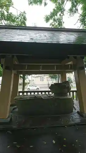 鳥取神社の手水舎
