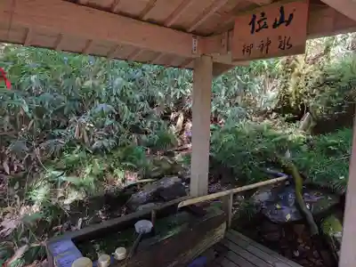 天の岩戸(飛騨一宮水無神社奥宮)のその他建物