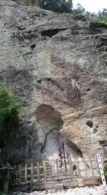 花窟神社の本殿・本堂