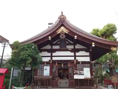 三輪神社の本殿・本堂