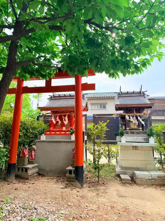 稲爪神社の{uncategorized: "未分類", other: "その他", undefined: "問題あり", building: "その他建物", grave: "お墓", sacred_gate: "鳥居", guardian: "狛犬", statue: "像", buddha: "仏像", history: "歴史", nature: "自然", garden: "庭園", animal: "動物", pagoda: "塔", temizu: "手水舎", mountain_gate: "山門・神門", sanctuary: "本殿・本堂", subordinate: "末社・摂社", art: "芸術", scenery: "景色", jizo: "地蔵", ema: "絵馬", goshuin: "御朱印", omikuji: "おみくじ", items: "授与品その他", amulet: "お守り", goshuincho: "御朱印帳", eats: "食事", festival: "お祭り", votive_dance: "神楽", shichigosan: "七五三参", wedding: "結婚式", experience: "体験その他", initially: "初詣", around: "周辺", anti_infection: "感染症対策"}