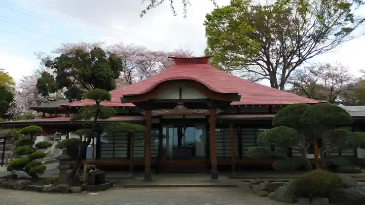 白峰寺の本殿・本堂