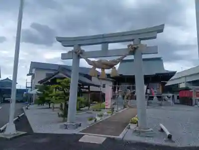 眞中神社の{uncategorized: "未分類", other: "その他", undefined: "問題あり", building: "その他建物", grave: "お墓", sacred_gate: "鳥居", guardian: "狛犬", statue: "像", buddha: "仏像", history: "歴史", nature: "自然", garden: "庭園", animal: "動物", pagoda: "塔", temizu: "手水舎", mountain_gate: "山門・神門", sanctuary: "本殿・本堂", subordinate: "末社・摂社", art: "芸術", scenery: "景色", jizo: "地蔵", ema: "絵馬", goshuin: "御朱印", omikuji: "おみくじ", items: "授与品その他", amulet: "お守り", goshuincho: "御朱印帳", eats: "食事", festival: "お祭り", votive_dance: "神楽", shichigosan: "七五三参", wedding: "結婚式", experience: "体験その他", initially: "初詣", around: "周辺", anti_infection: "感染症対策"}