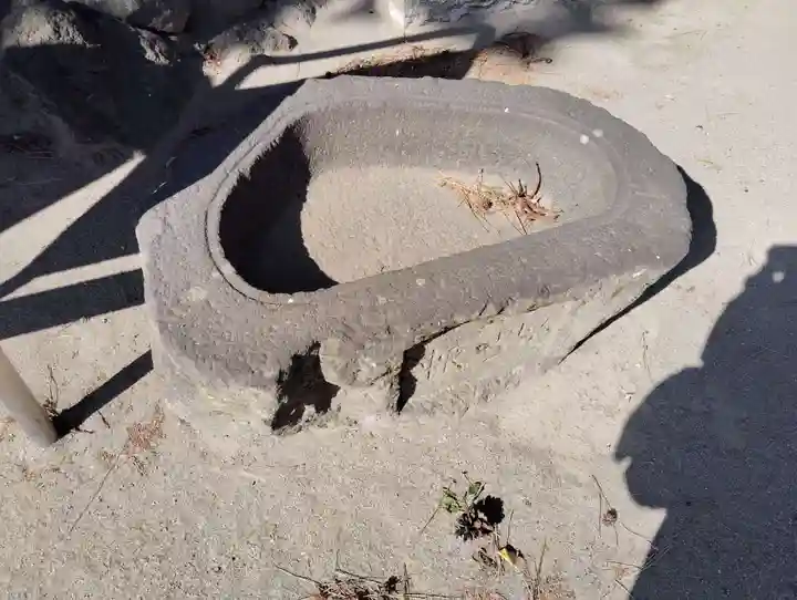 諏訪神社の手水舎