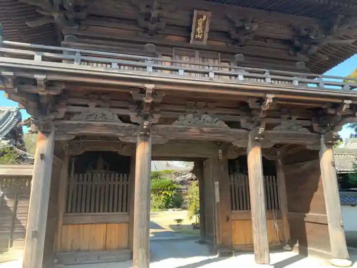 延命寺の山門・神門