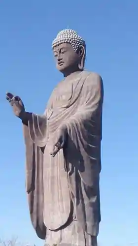 東本願寺本廟 牛久浄苑（牛久大仏）の仏像