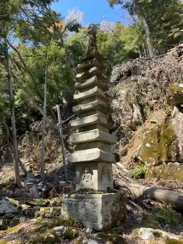 松尾寺の塔