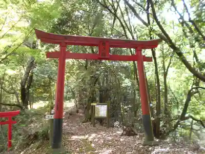 古麓稲荷神社の鳥居