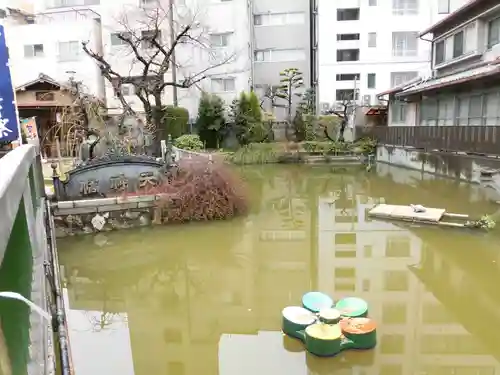 大阪天満宮の庭園