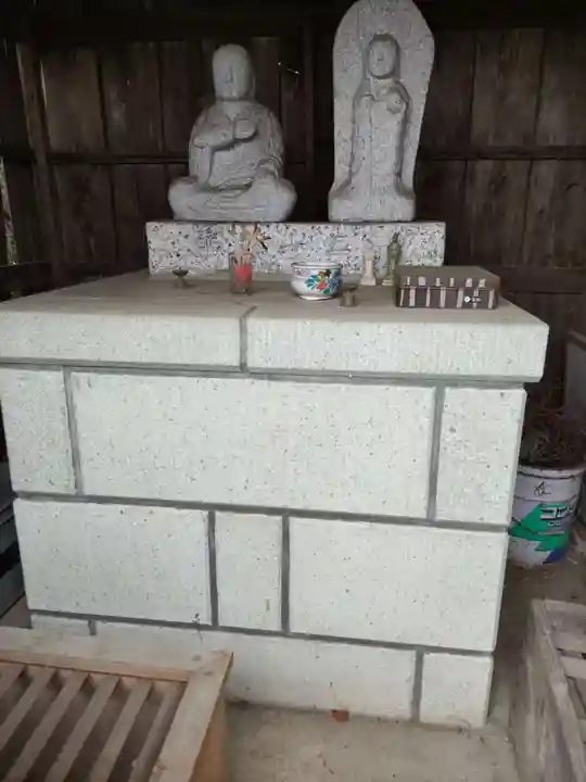 (もと)海蔵院 ・小曽木一丁目会館の末社・摂社