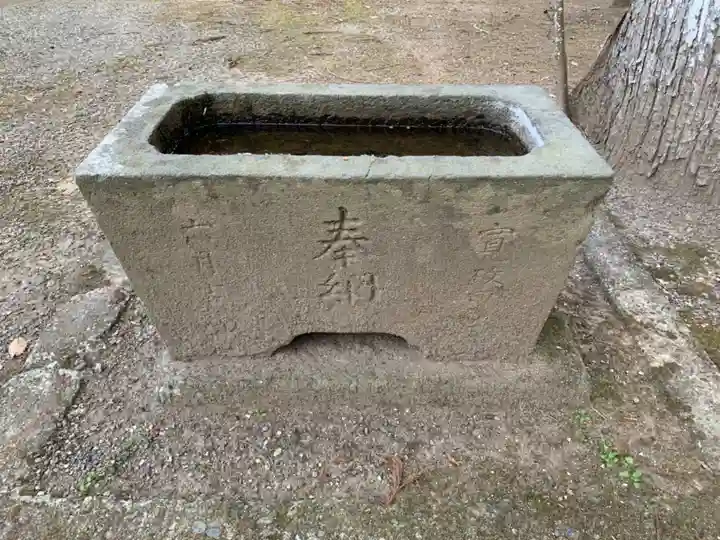 熊野神社の手水舎