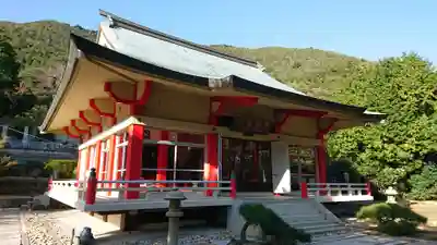 長楽寺の本殿・本堂
