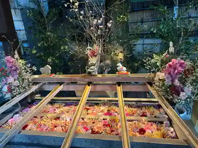 東京大神宮の{uncategorized: "未分類", other: "その他", undefined: "問題あり", building: "その他建物", grave: "お墓", sacred_gate: "鳥居", guardian: "狛犬", statue: "像", buddha: "仏像", history: "歴史", nature: "自然", garden: "庭園", animal: "動物", pagoda: "塔", temizu: "手水舎", mountain_gate: "山門・神門", sanctuary: "本殿・本堂", subordinate: "末社・摂社", art: "芸術", scenery: "景色", jizo: "地蔵", ema: "絵馬", goshuin: "御朱印", omikuji: "おみくじ", items: "授与品その他", amulet: "お守り", goshuincho: "御朱印帳", eats: "食事", festival: "お祭り", votive_dance: "神楽", shichigosan: "七五三参", wedding: "結婚式", experience: "体験その他", initially: "初詣", around: "周辺", anti_infection: "感染症対策"}