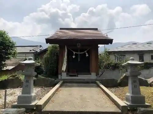 神子畢神社の本殿・本堂