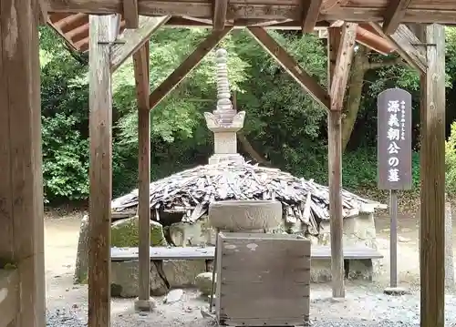 大御堂寺（野間大坊）のお墓