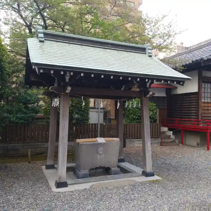 羽衣町厳島神社(関内厳島神社・横浜弁天)の手水舎