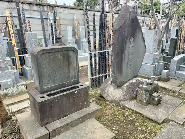 妙情寺の{uncategorized: "未分類", other: "その他", undefined: "問題あり", building: "その他建物", grave: "お墓", sacred_gate: "鳥居", guardian: "狛犬", statue: "像", buddha: "仏像", history: "歴史", nature: "自然", garden: "庭園", animal: "動物", pagoda: "塔", temizu: "手水舎", mountain_gate: "山門・神門", sanctuary: "本殿・本堂", subordinate: "末社・摂社", art: "芸術", scenery: "景色", jizo: "地蔵", ema: "絵馬", goshuin: "御朱印", omikuji: "おみくじ", items: "授与品その他", amulet: "お守り", goshuincho: "御朱印帳", eats: "食事", festival: "お祭り", votive_dance: "神楽", shichigosan: "七五三参", wedding: "結婚式", experience: "体験その他", initially: "初詣", around: "周辺", anti_infection: "感染症対策"}