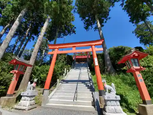 高屋敷稲荷神社の鳥居