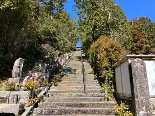 石塔寺(滋賀県)