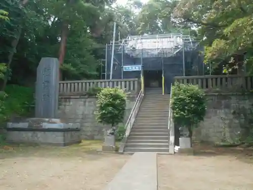 諏訪神社の本殿・本堂
