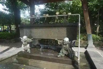 西新井大師総持寺の手水舎