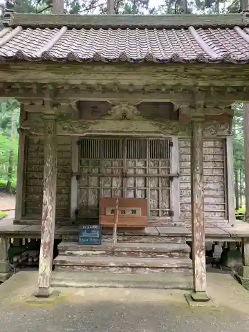 日用神社の本殿・本堂