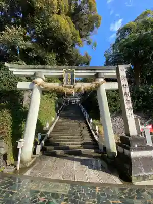 服部神社の鳥居