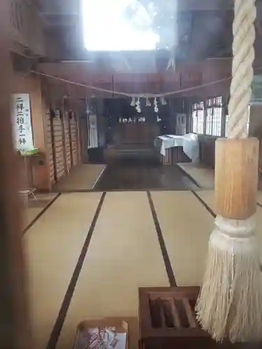  山見八幡宮の本殿