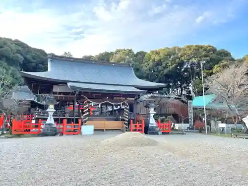 龍田大社の本殿