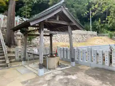有間神社の手水舎