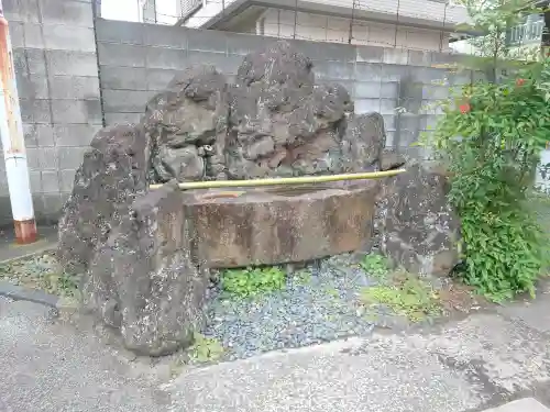 福森稲荷神社の{uncategorized: "未分類", other: "その他", undefined: "問題あり", building: "その他建物", grave: "お墓", sacred_gate: "鳥居", guardian: "狛犬", statue: "像", buddha: "仏像", history: "歴史", nature: "自然", garden: "庭園", animal: "動物", pagoda: "塔", temizu: "手水舎", mountain_gate: "山門・神門", sanctuary: "本殿・本堂", subordinate: "末社・摂社", art: "芸術", scenery: "景色", jizo: "地蔵", ema: "絵馬", goshuin: "御朱印", omikuji: "おみくじ", items: "授与品その他", amulet: "お守り", goshuincho: "御朱印帳", eats: "食事", festival: "お祭り", votive_dance: "神楽", shichigosan: "七五三参", wedding: "結婚式", experience: "体験その他", initially: "初詣", around: "周辺", anti_infection: "感染症対策"}