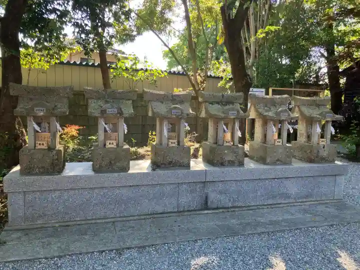 星宮神社の{uncategorized: "未分類", other: "その他", undefined: "問題あり", building: "その他建物", grave: "お墓", sacred_gate: "鳥居", guardian: "狛犬", statue: "像", buddha: "仏像", history: "歴史", nature: "自然", garden: "庭園", animal: "動物", pagoda: "塔", temizu: "手水舎", mountain_gate: "山門・神門", sanctuary: "本殿・本堂", subordinate: "末社・摂社", art: "芸術", scenery: "景色", jizo: "地蔵", ema: "絵馬", goshuin: "御朱印", omikuji: "おみくじ", items: "授与品その他", amulet: "お守り", goshuincho: "御朱印帳", eats: "食事", festival: "お祭り", votive_dance: "神楽", shichigosan: "七五三参", wedding: "結婚式", experience: "体験その他", initially: "初詣", around: "周辺", anti_infection: "感染症対策"}