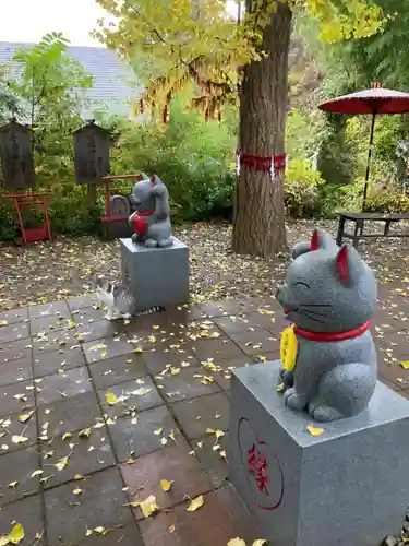 鹿角八坂神社の狛犬