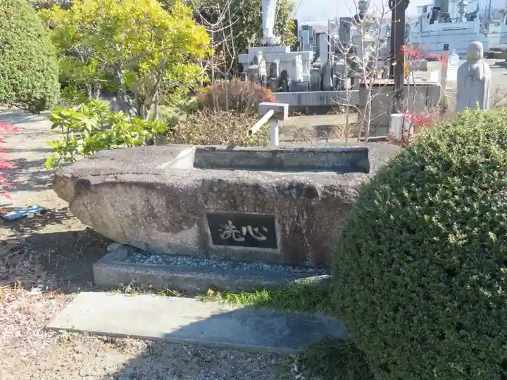 世音寺の手水舎