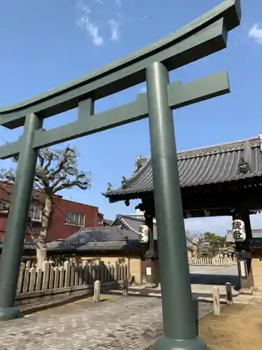 貴布禰神社の鳥居