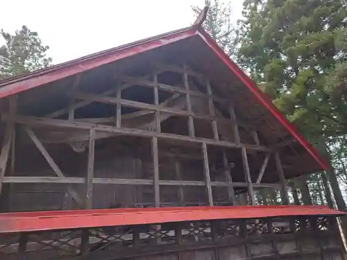 宇奈己呂和気神社の本殿