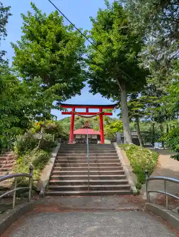 春日神社の{uncategorized: "未分類", other: "その他", undefined: "問題あり", building: "その他建物", grave: "お墓", sacred_gate: "鳥居", guardian: "狛犬", statue: "像", buddha: "仏像", history: "歴史", nature: "自然", garden: "庭園", animal: "動物", pagoda: "塔", temizu: "手水舎", mountain_gate: "山門・神門", sanctuary: "本殿・本堂", subordinate: "末社・摂社", art: "芸術", scenery: "景色", jizo: "地蔵", ema: "絵馬", goshuin: "御朱印", omikuji: "おみくじ", items: "授与品その他", amulet: "お守り", goshuincho: "御朱印帳", eats: "食事", festival: "お祭り", votive_dance: "神楽", shichigosan: "七五三参", wedding: "結婚式", experience: "体験その他", initially: "初詣", around: "周辺", anti_infection: "感染症対策"}