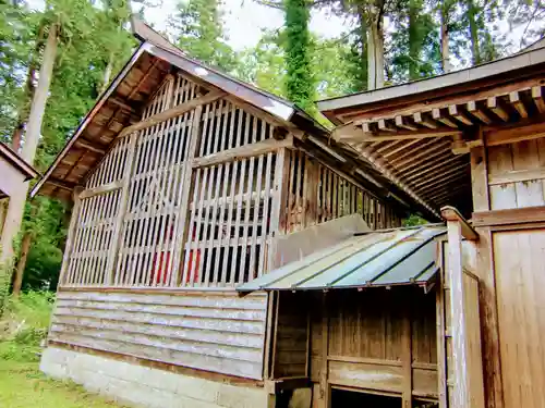 熊野神社の本殿・本堂