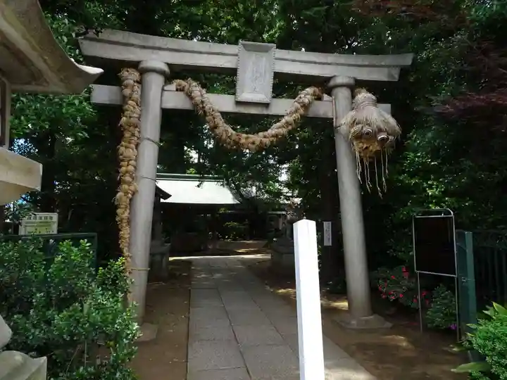 奥澤神社の鳥居