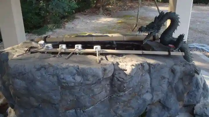 熊野神社(亀首町)の手水舎