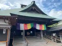 弘明寺の本殿