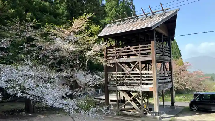 茅部神社(岡山県)
