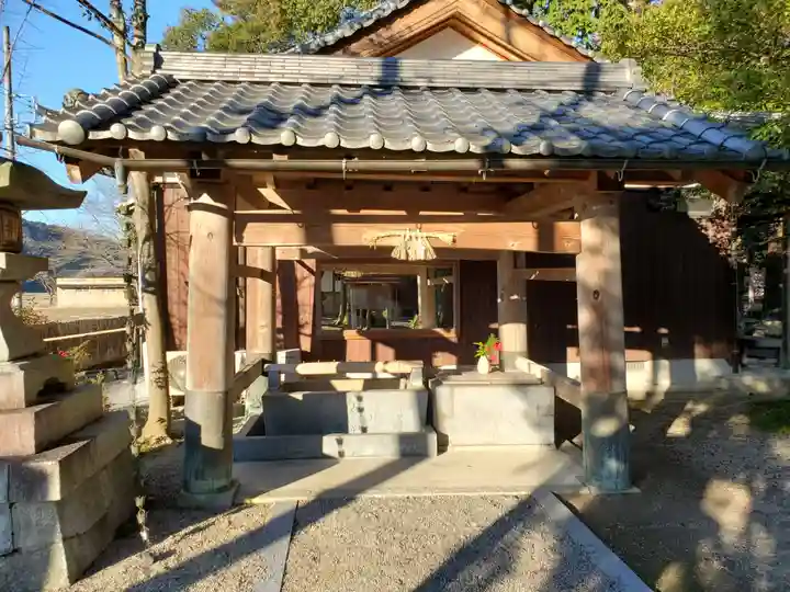 神戸神社の手水舎