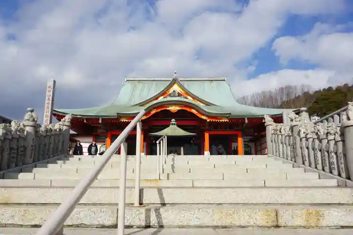 成田山名古屋別院大聖寺(犬山成田山)の本殿・本堂