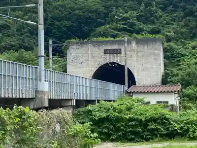 トンネル神社の周辺
