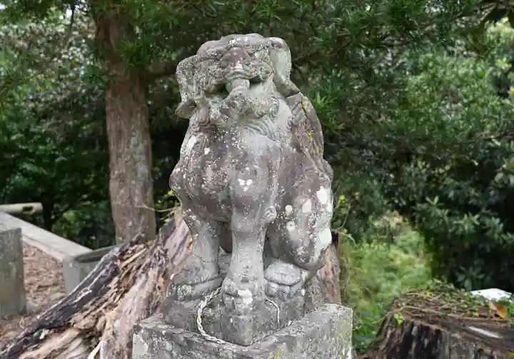 十二所神社の狛犬